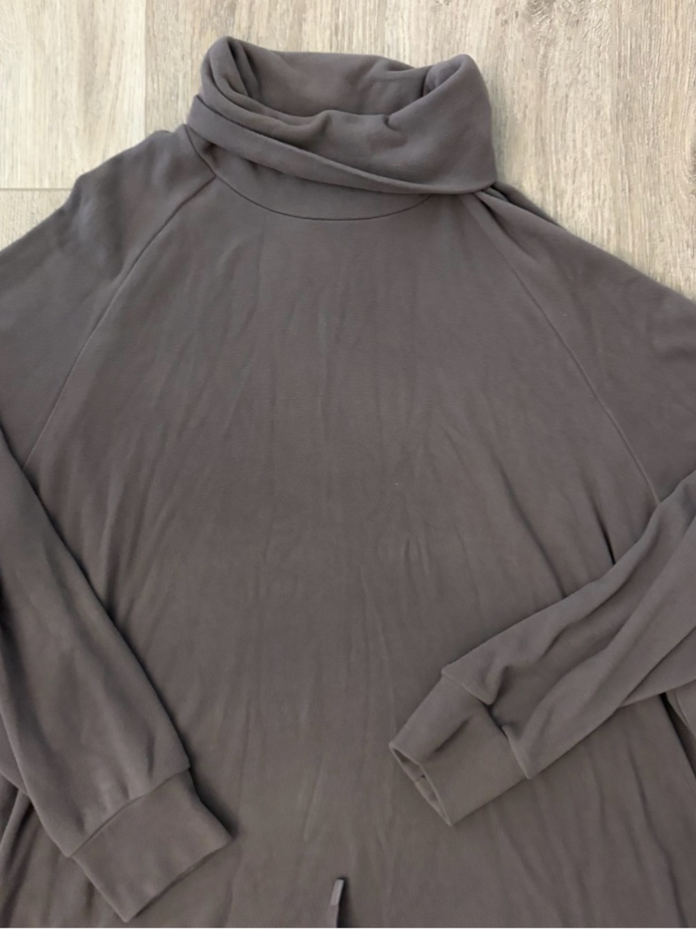 VARLEY Portland High Neck Midlayer Sweater - Picture 3 of 5